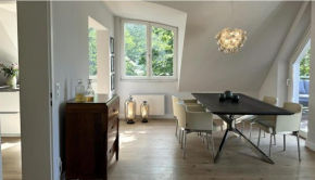 Maritimer Maisonette Wohntraum an der Elbe